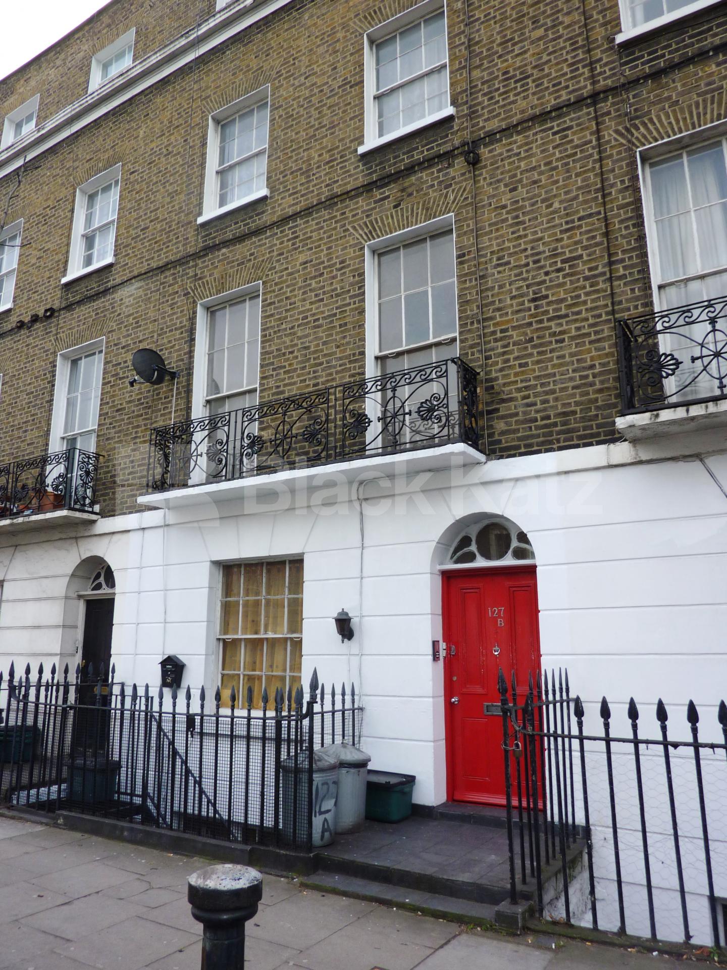 			LARGE 4 BED IN CAMDEN1, 4 Bedroom, 1 bath, 1 reception Flat			 Camden Street, CAMDEN NW1